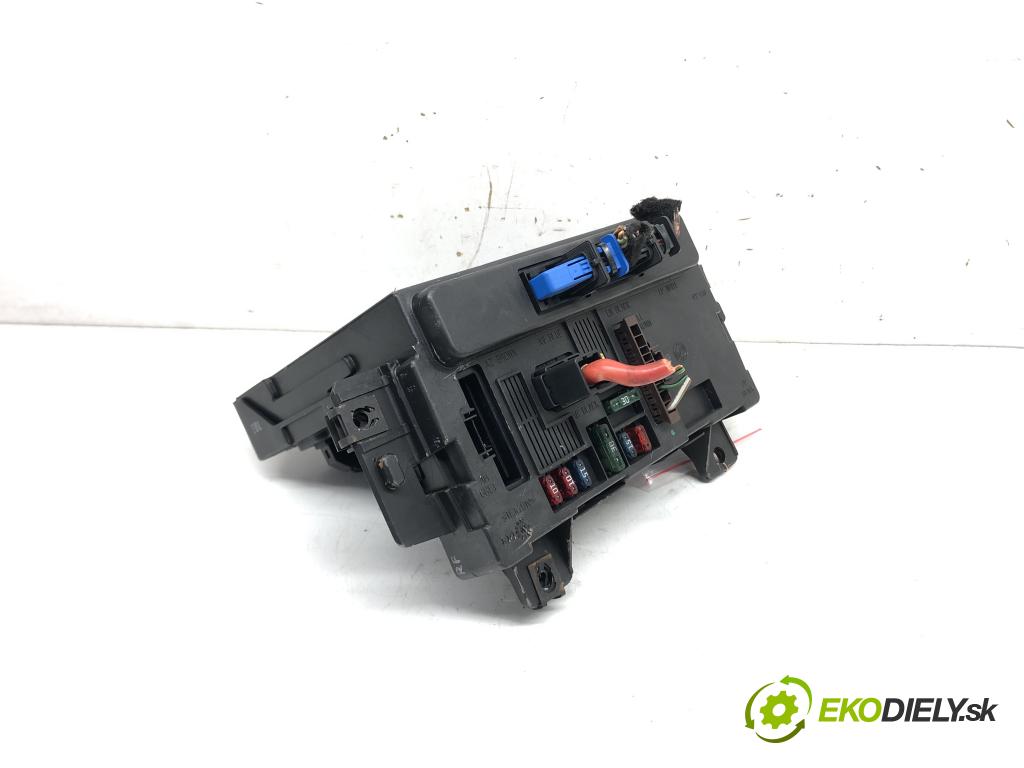 FIAT PANDA (169_) 2003 - 2022    1.1 (169.AXA1A) 40 kW [54 KM] benzyna 2003 - 2022  modul BSI 51708411 (Pojistkové skříňky)