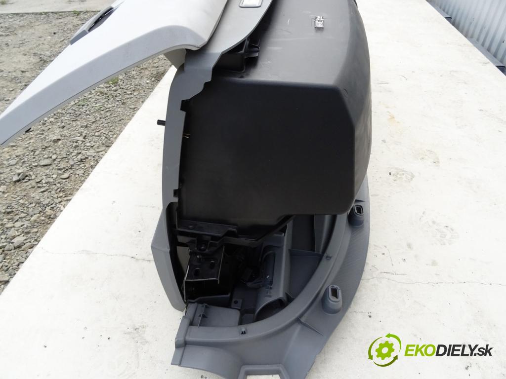 RENAULT TRUCKS T 2013 - 2022 460P LOW Pláto Priehradka, kastlík horný