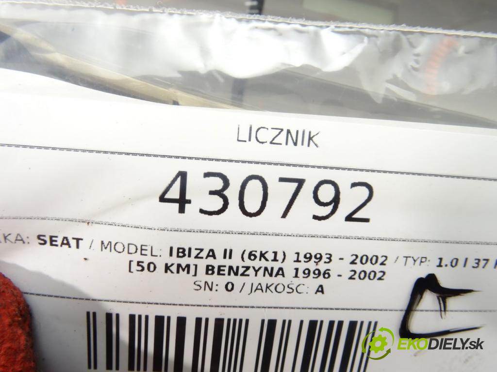 SEAT IBIZA II (6K1) 1993 - 2002    1.0 i 37 kW [50 KM] benzyna 1996 - 2002  Prístrojovka 6K0920830H (Prístrojové dosky, displeje)