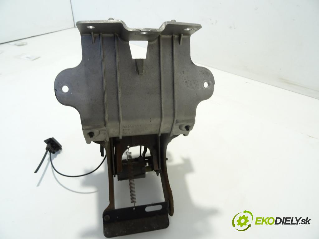 RENAULT TRUCKS T 2013 - 2022    460P LOW  Hriadeľ, tyč volantu 7482595270 (Tyče riadenia (volantu))