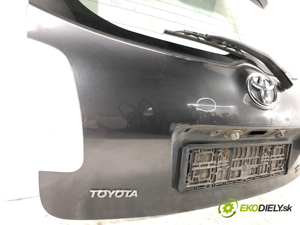 TOYOTA AURIS (_E15_) 2006 - 2012    2.0 D-4D (ADE150_) 93 kW [126 KM] olej napędowy 20  zadní část kapota  (Zadní kapoty)