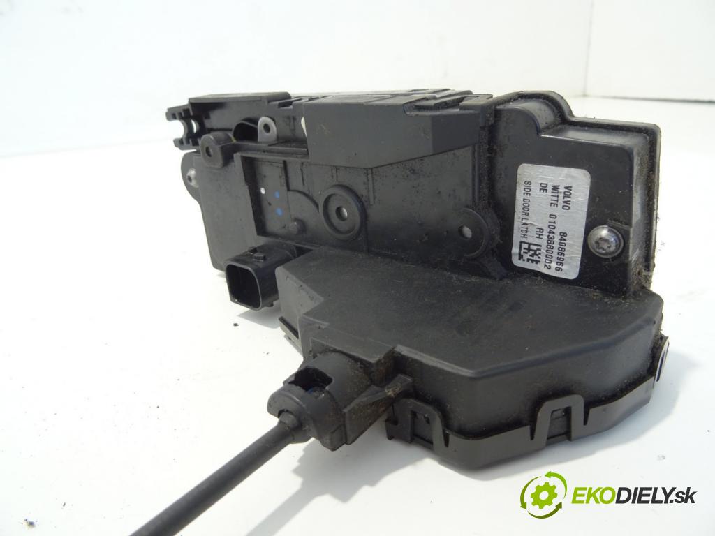 RENAULT TRUCKS T 2013 - 2022    460P LOW  zámok přední část pravý 84086966