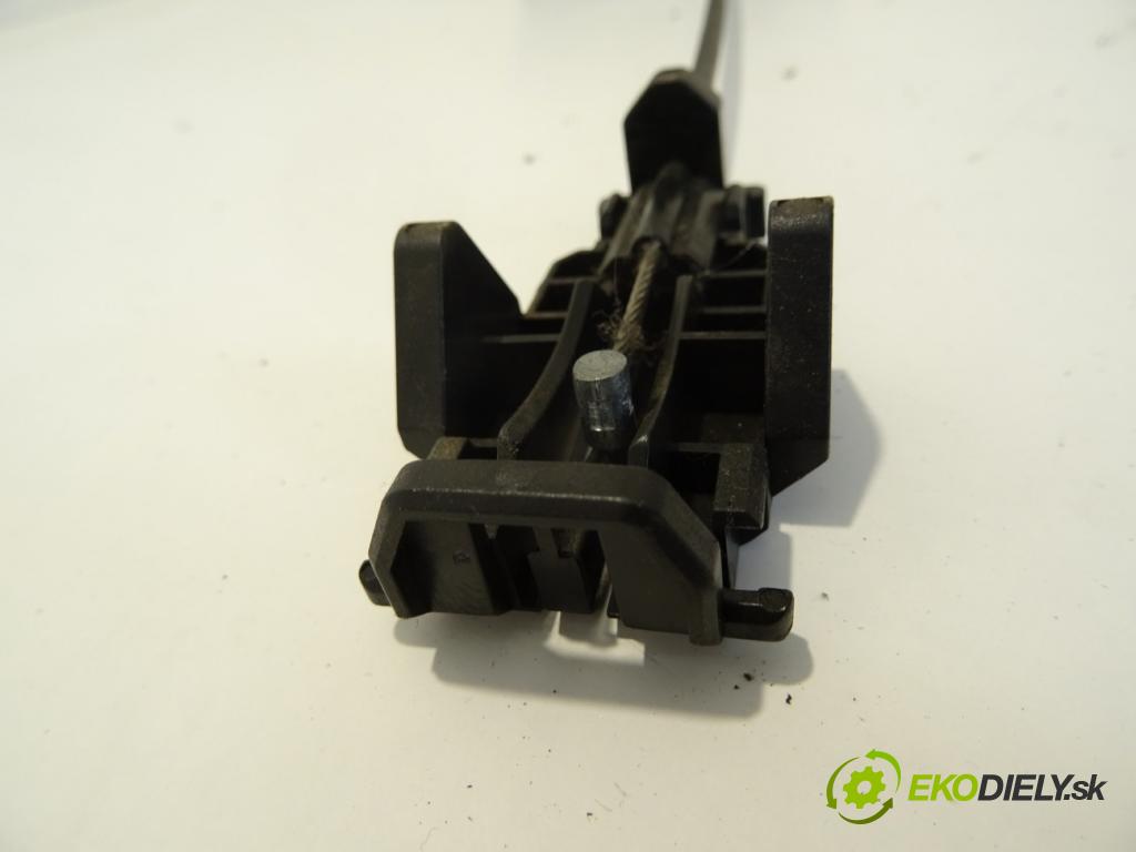 RENAULT TRUCKS T 2013 - 2022    460P LOW  zámok přední část pravý 84086966