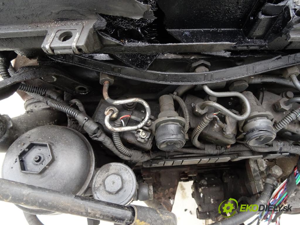 MERCEDES-BENZ 815D    ---  Motor  (Motory (kompletné))