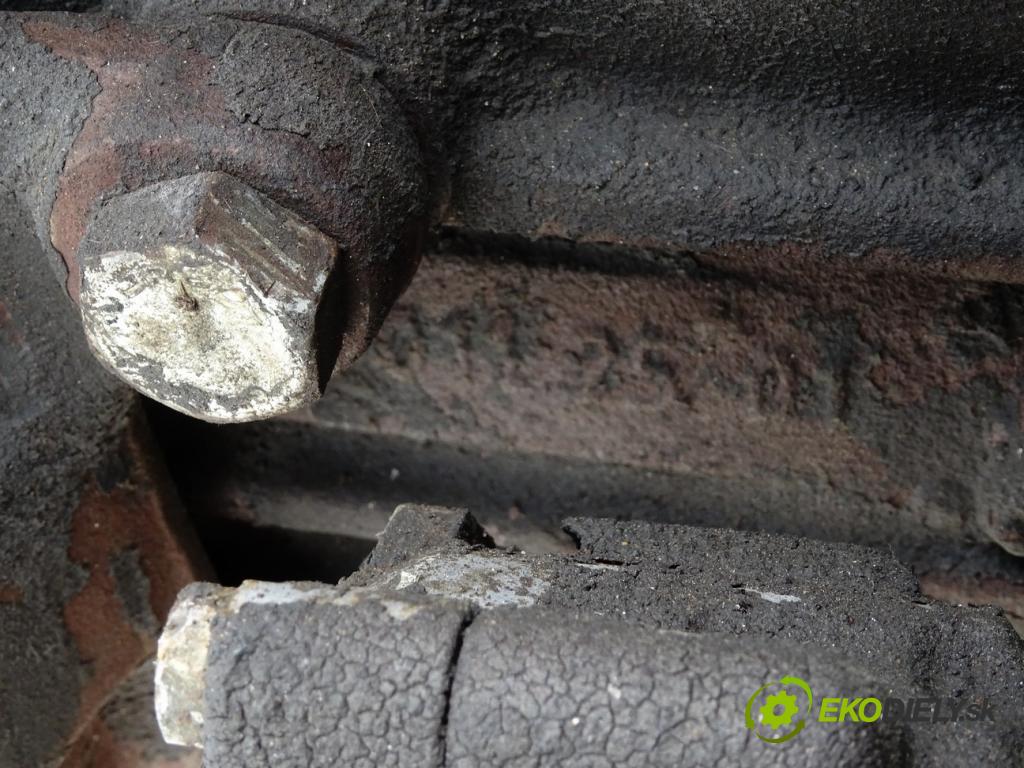 MERCEDES-BENZ 815D    ---  Motor  (Motory (kompletné))