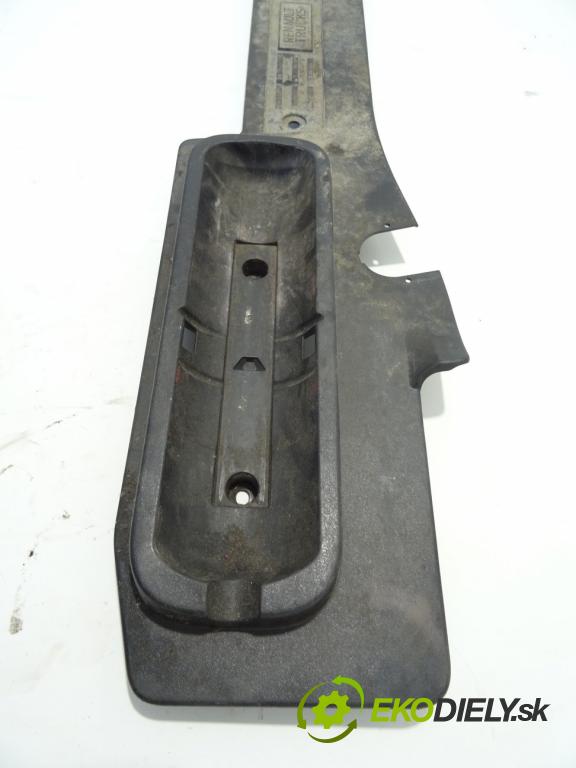RENAULT TRUCKS T 2013 - 2022 460P LOW Clona prahu pravého 82504961