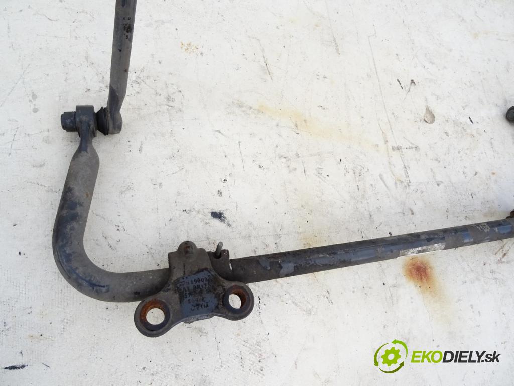 RENAULT TRUCKS T 2013 - 2022    460P LOW  tyč stabilizátora přední část 21618958 (Držáky stabilizátoru)