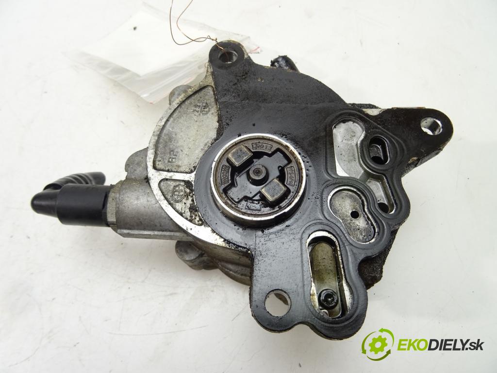 SKODA OCTAVIA II (1Z3) 2004 - 2013    2.0 TDI 103 kW [140 KM] olej napędowy 2005 - 2010  pumpa vakuová