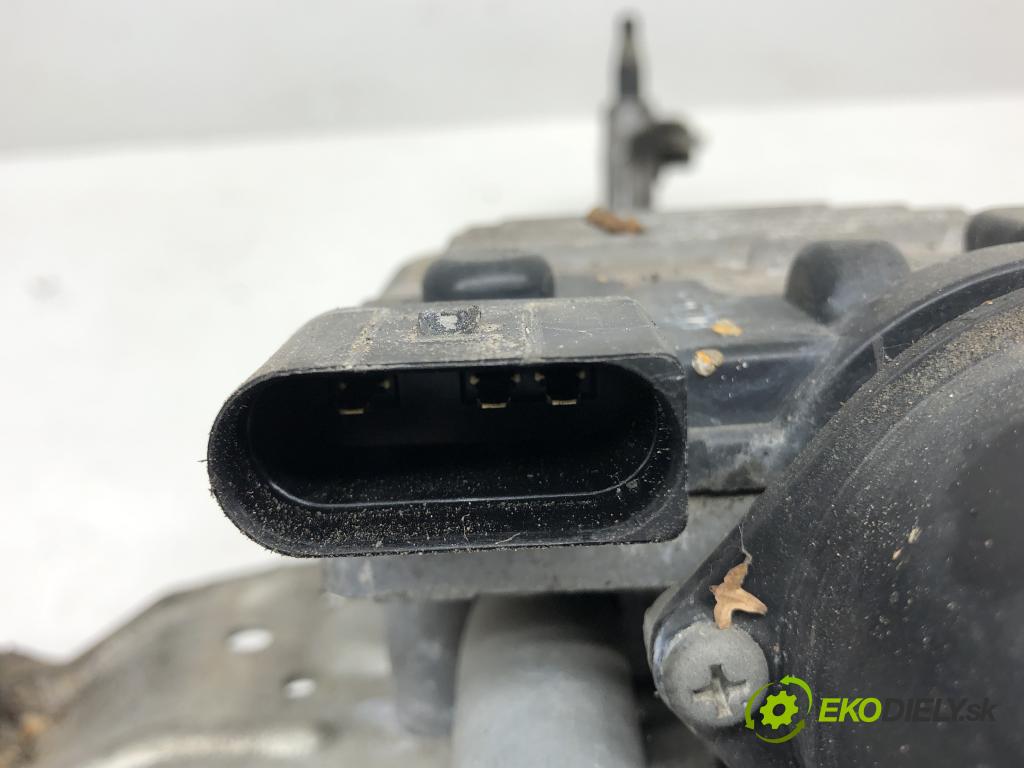 VW PASSAT B6 (3C2) 2005 - 2010    2.0 TDI 125 kW [170 KM] olej napędowy 2005 - 2010  Mechanizmus stieračov predný 3C1955023E (Motorčeky stieračov predné)