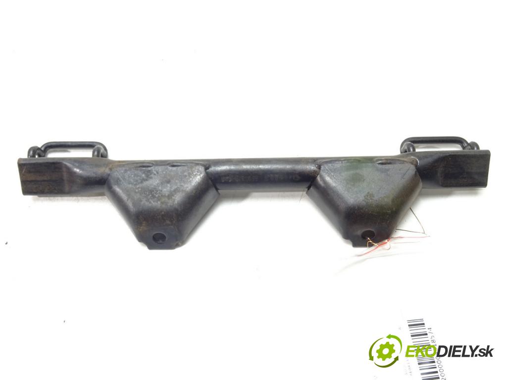 AUDI ---    ---  ISOFIX Uchytenie POKLADNE: 8E0813546