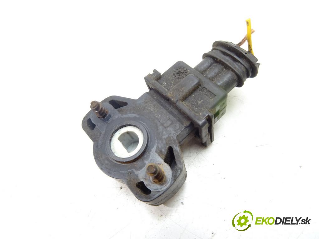 LAND ROVER FREELANDER I (L314) 1998 - 2006    1.8 i 16V 4x4 88 kW [120 KM] benzyna 1998 - 2000  Potenciometer plynového pedálu MHB101440 (Pedále)