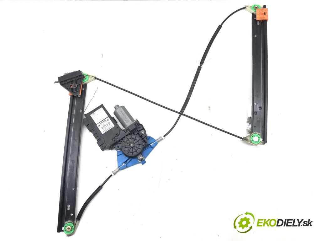 AUDI A4 B6 (8E2) 2000 - 2005    2.0 96 kW [130 KM] benzyna 2000 - 2004  mechanismus okna přední část levý 8E1959801B