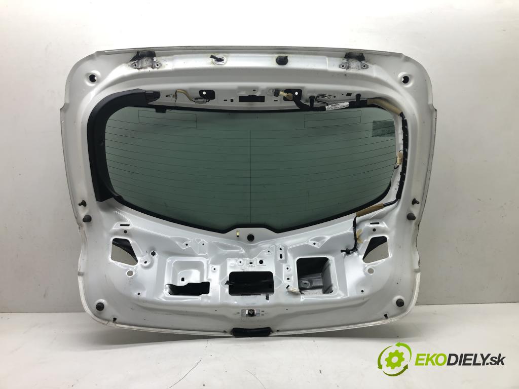 MAZDA 3 (BL) 2008 - 2014    2.2 MZR CD (BL10) 136 kW [185 KM] olej napędowy 20  zadní část kapota  (Zadní kapoty)