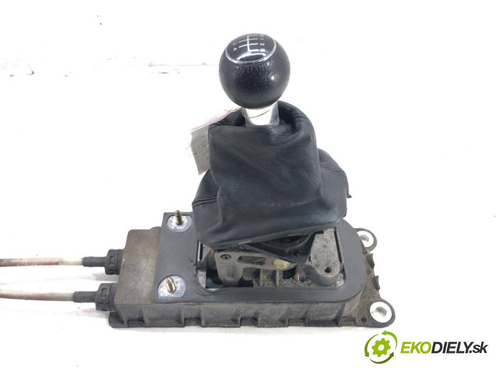 AUDI A3 (8L1) 1996 - 2006    1.9 TDI 66 kW [90 KM] olej napędowy 1996 - 2001  Kulisa  (Rýchlostné páky / kulisy)