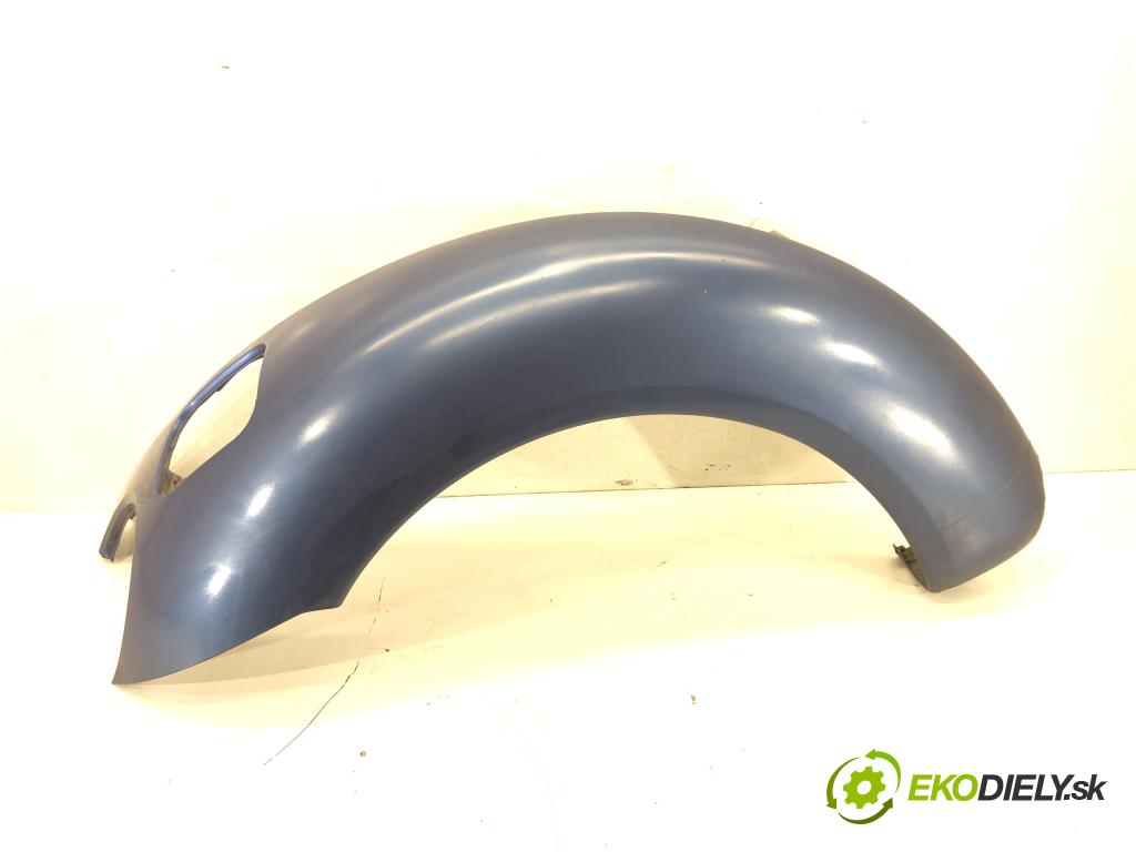 VW NEW BEETLE liftback 1999 85 kW 2.0 1984 Blatník zad pravy 