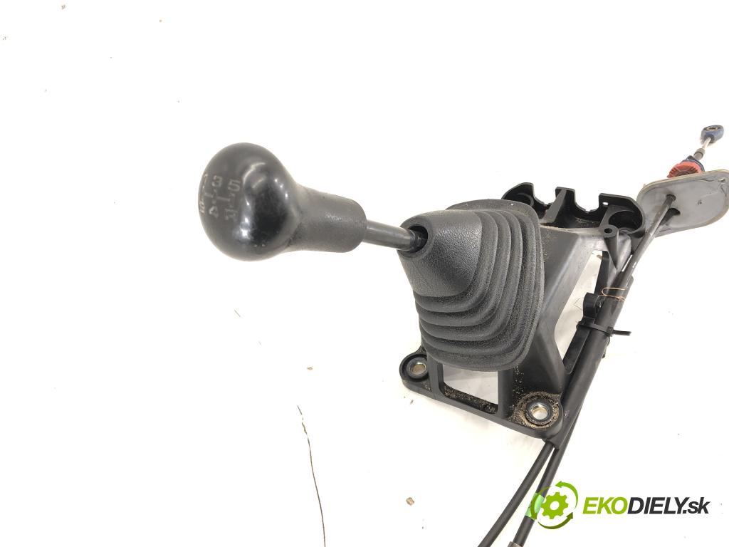 OPEL AGILA (A) (H00) 2000 - 2007    1.2 16V (F68) 55 kW [75 KM] benzyna 2000 - 2007  Kulisa  (Rýchlostné páky / kulisy)