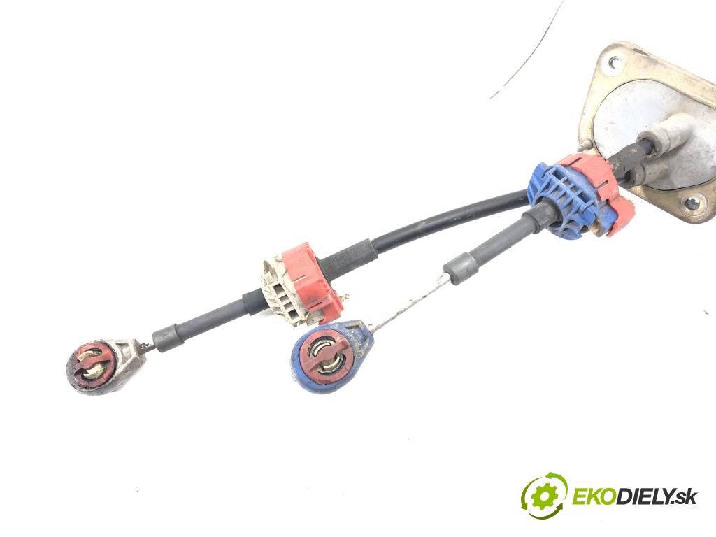 OPEL AGILA (A) (H00) 2000 - 2007    1.2 16V (F68) 55 kW [75 KM] benzyna 2000 - 2007  Kulisa  (Rýchlostné páky / kulisy)