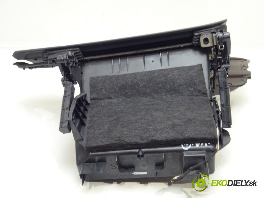 OPEL ZAFIRA TOURER C (P12) 2011 - 2022    2.0 CDTi (75) 96 kW [130 KM] olej napędowy 2011 -   Priehradka, kastlík spolujazdca 13351704 (Priehradky, kastlíky)