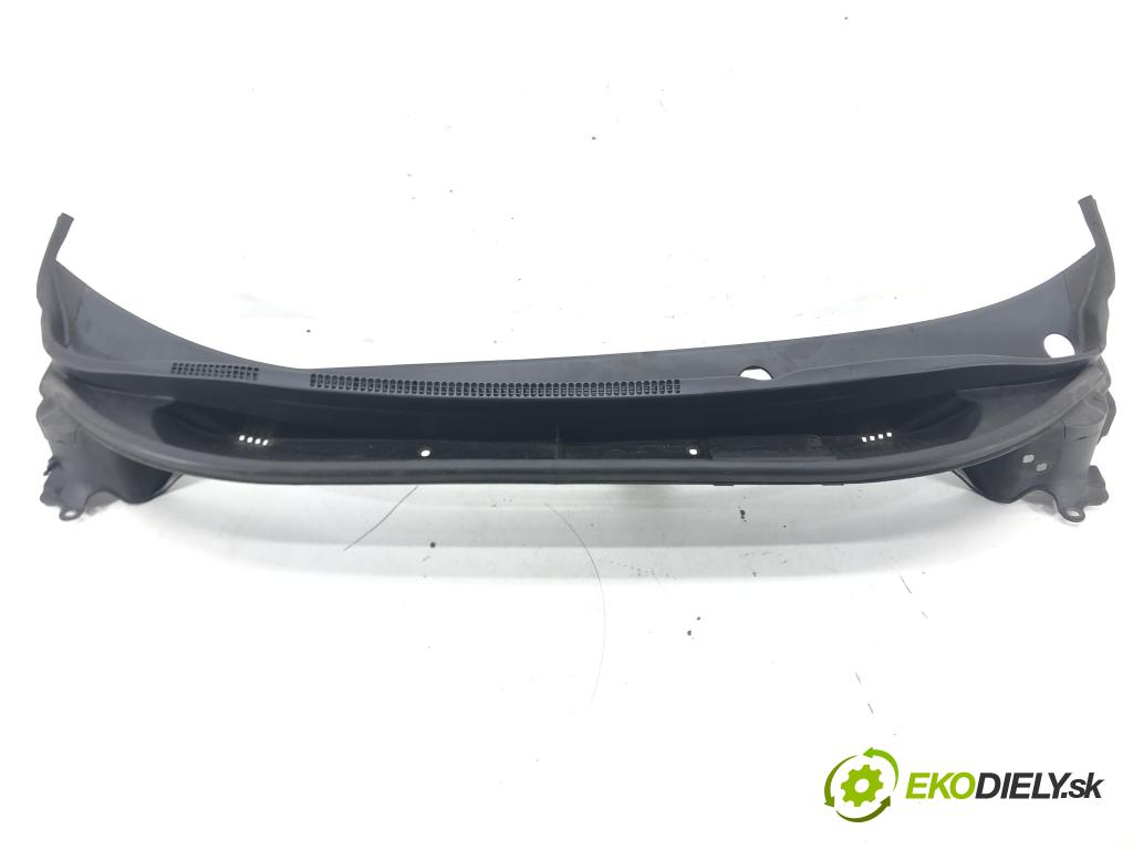 KIA RIO III (UB) 2011 - 2017    1.2 CVVT 62 kW [84 KM] benzyna 2014 - 2017  torpédo plast pod čelní okno 86150-1W000 (Torpéda)