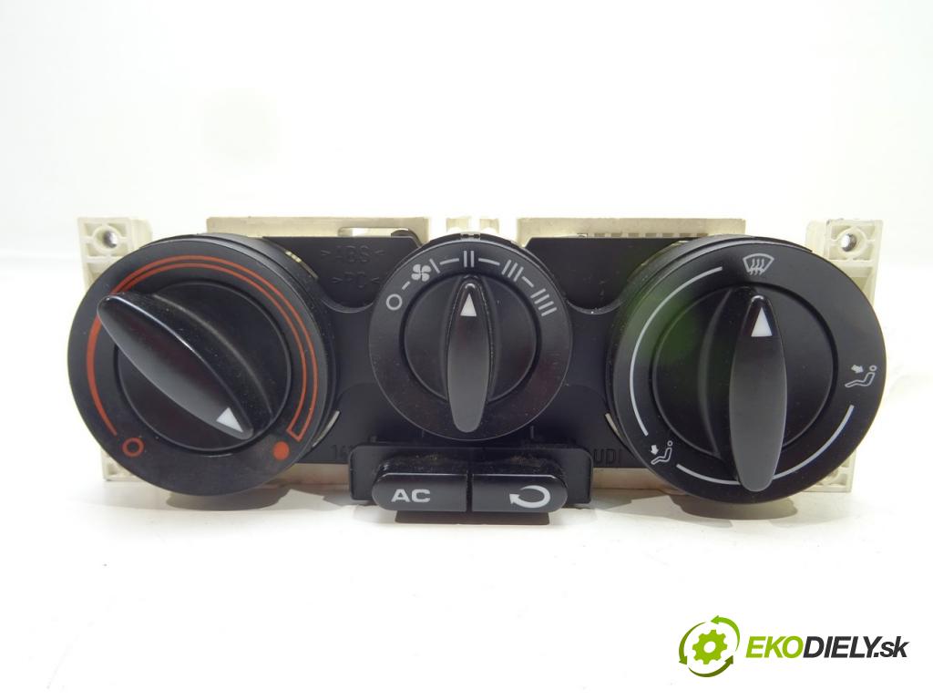 SEAT LEON (1M1) 1999 - 2006    1.9 TDI 81 kW [110 KM] olej napędowy 1999 - 2006  Panel ovládania kúrenia 1M0820045C (Prepínače, spínače, tlačidlá a ovládače kúrenia)