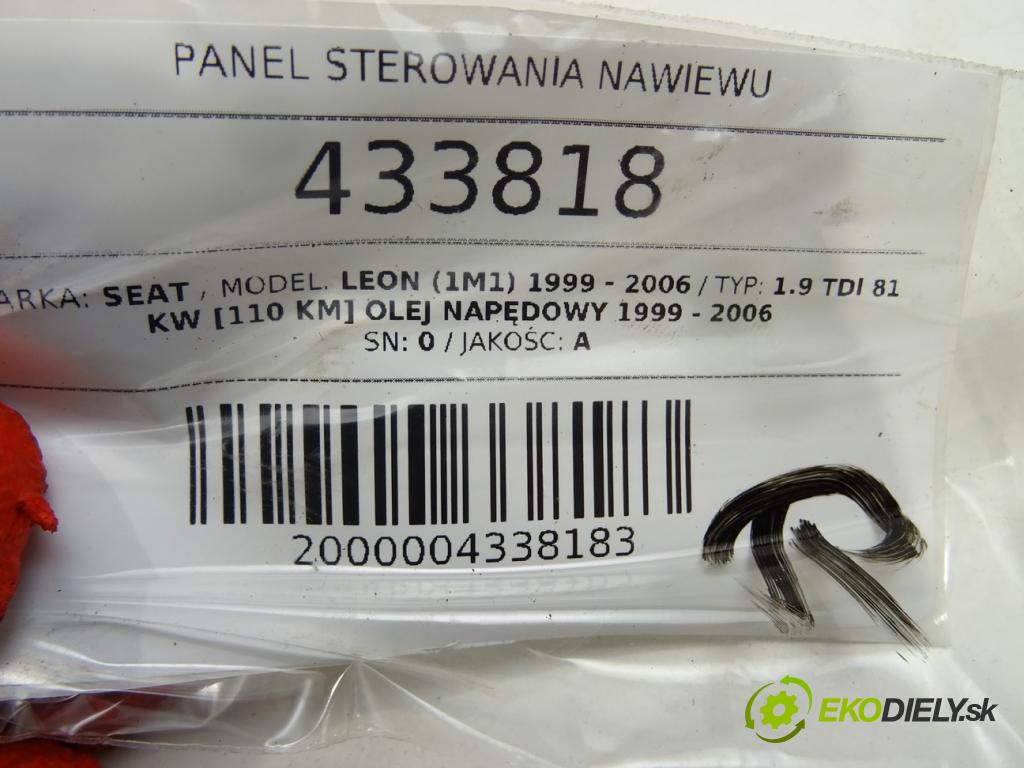 SEAT LEON (1M1) 1999 - 2006    1.9 TDI 81 kW [110 KM] olej napędowy 1999 - 2006  Panel ovládania kúrenia 1M0820045C (Prepínače, spínače, tlačidlá a ovládače kúrenia)