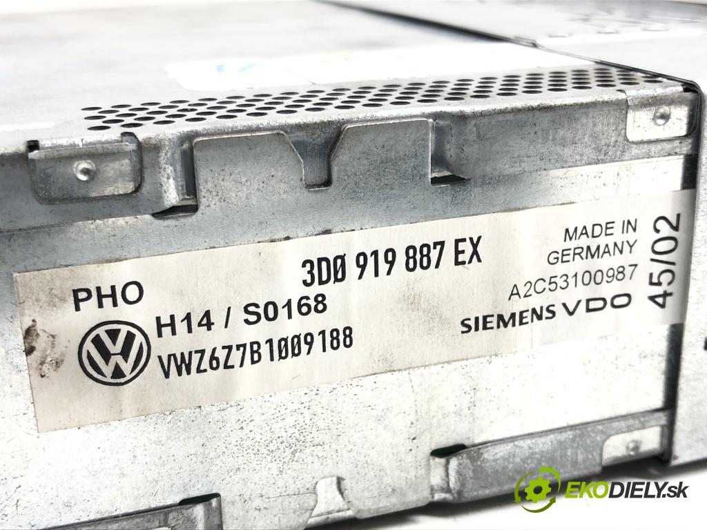 VW PHAETON (3D1, 3D2, 3D3, 3D4, 3D6, 3D7, 3D8, 3D9) 2002 - 2016    5.0 V10 TDI 4motion 230 kW [313 KM] olej napędowy   čítač navigácie 3D0919887EX (Ostatné)