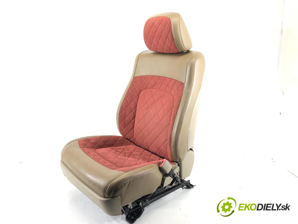 TOYOTA LAND CRUISER 200 (_J2_) 2007 - 2022    5.7 V8 (URJ200) 280 kW [381 KM] benzyna 2008 - 202  Sedadlo pravy  (Sedačky, sedadlá)