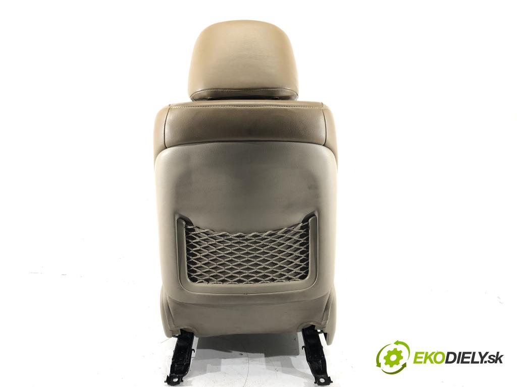 TOYOTA LAND CRUISER 200 (_J2_) 2007 - 2022    5.7 V8 (URJ200) 280 kW [381 KM] benzyna 2008 - 202  Sedadlo pravy  (Sedačky, sedadlá)