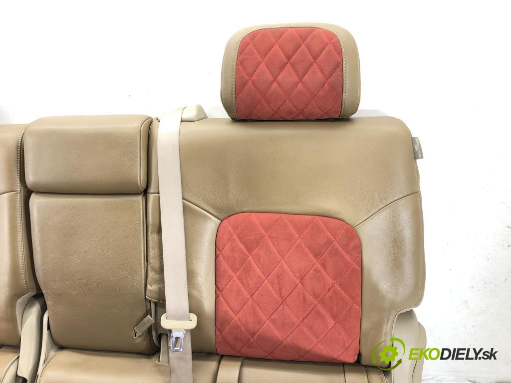 TOYOTA LAND CRUISER 200 (_J2_) 2007 - 2022    5.7 V8 (URJ200) 280 kW [381 KM] benzyna 2008 - 202  Sedadlo zad 0 (Sedačky, sedadlá)