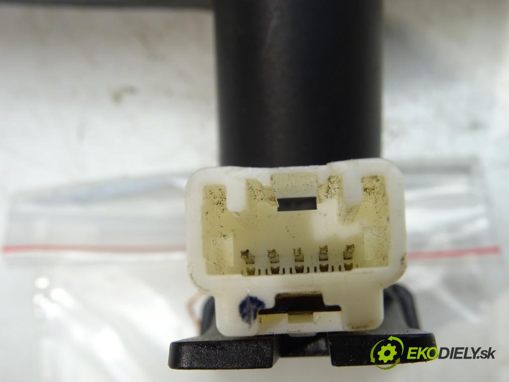 TOYOTA LAND CRUISER 200 (_J2_) 2007 - 2022    5.7 V8 (URJ200) 280 kW [381 KM] benzyna 2008 - 202  zpětné zrcátko vnitřní 878100W150 (Světla vnitřní)