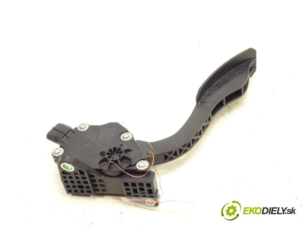 TOYOTA LAND CRUISER 200 (_J2_) 2007 - 2022    5.7 V8 (URJ200) 280 kW [381 KM] benzyna 2008 - 202  Potenciometer plynového pedálu 78110-60020 (Pedále)