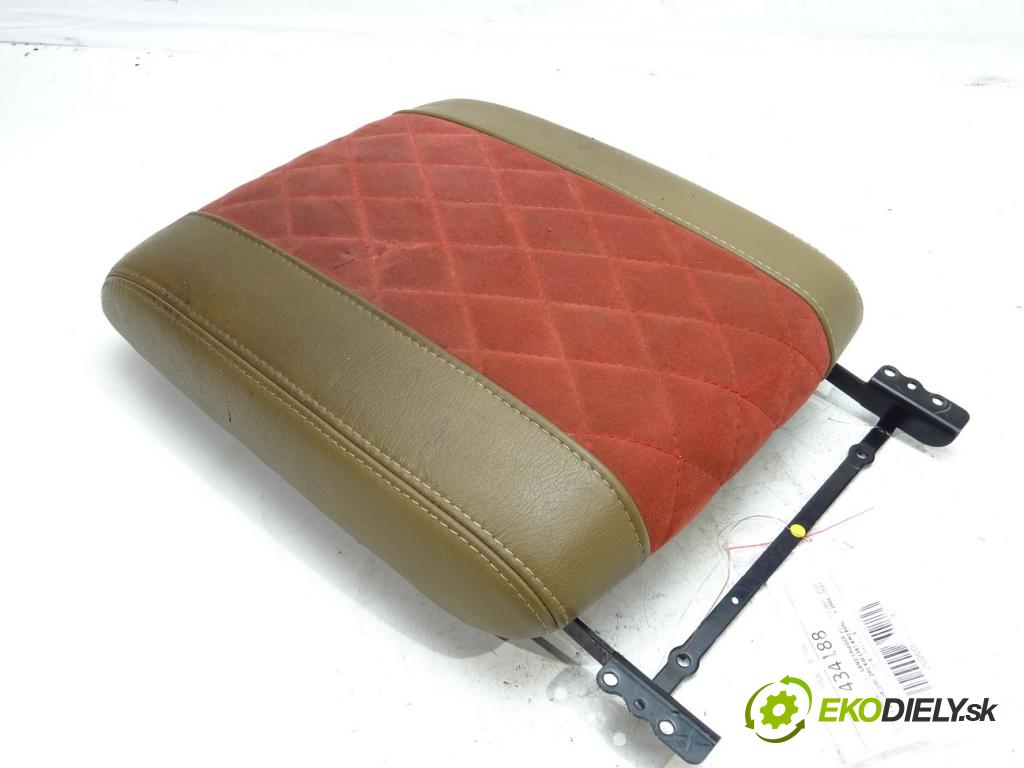 TOYOTA LAND CRUISER 200 (_J2_) 2007 - 2022    5.7 V8 (URJ200) 280 kW [381 KM] benzyna 2008 - 202  Lakťová opierka  (Lakťové opierky)