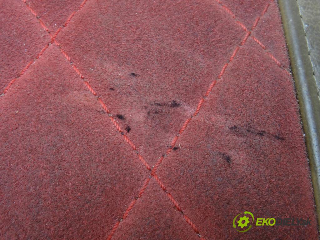 TOYOTA LAND CRUISER 200 (_J2_) 2007 - 2022    5.7 V8 (URJ200) 280 kW [381 KM] benzyna 2008 - 202  Lakťová opierka  (Lakťové opierky)