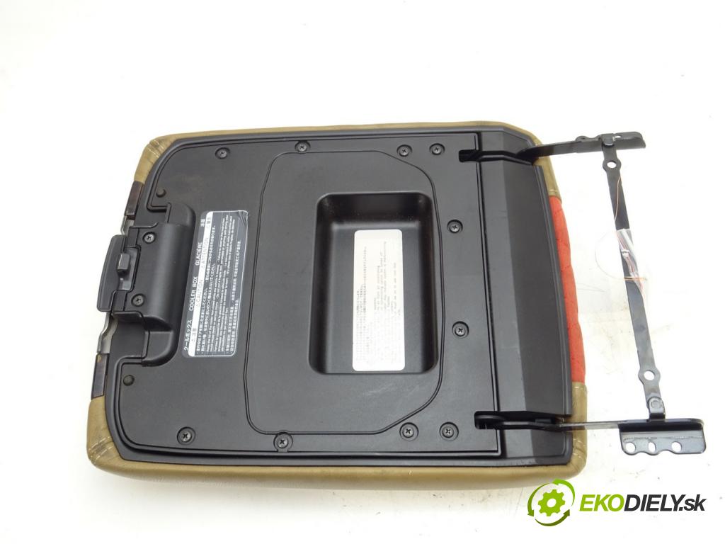 TOYOTA LAND CRUISER 200 (_J2_) 2007 - 2022    5.7 V8 (URJ200) 280 kW [381 KM] benzyna 2008 - 202  Lakťová opierka  (Lakťové opierky)