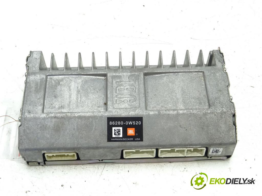 TOYOTA LAND CRUISER 200 (_J2_) 2007 - 2022    5.7 V8 (URJ200) 280 kW [381 KM] benzyna 2008 - 202  Zosilňovač 86280-0W520 (Zosilňovače)