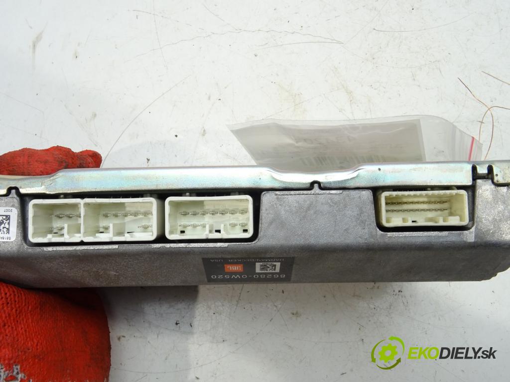 TOYOTA LAND CRUISER 200 (_J2_) 2007 - 2022    5.7 V8 (URJ200) 280 kW [381 KM] benzyna 2008 - 202  Zosilňovač 86280-0W520 (Zosilňovače)