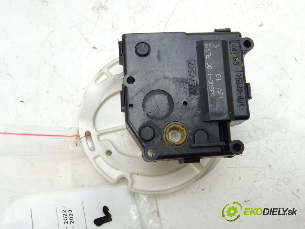 TOYOTA LAND CRUISER 200 (_J2_) 2007 - 2022    5.7 V8 (URJ200) 280 kW [381 KM] benzyna 2008 - 202  Motorček kúrenia 063800-1100 (Motorčeky kúrenia)