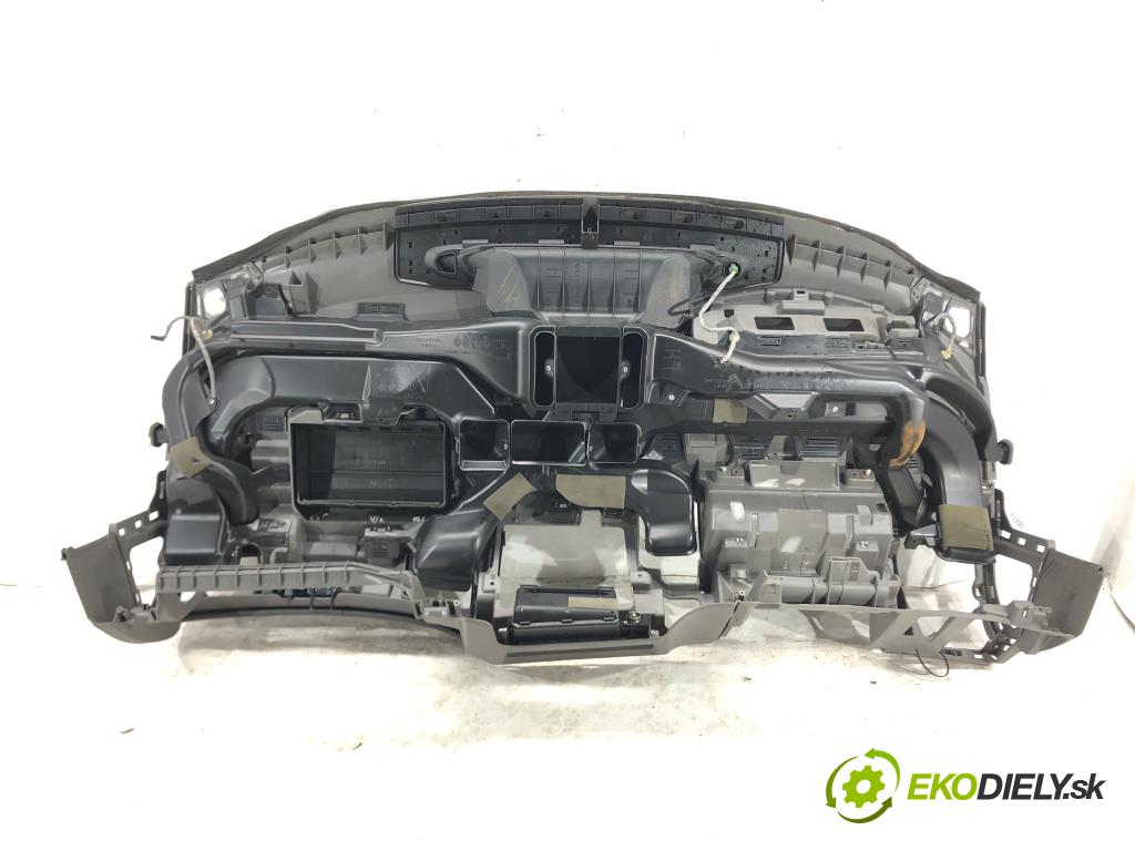 HONDA CIVIC VIII sedan (FD, FA) 2005 - 2022    1.8 (FD1, FD7) 103 kW [140 KM] benzyna 2005 - 2012  Palubná doska  (Palubné dosky)