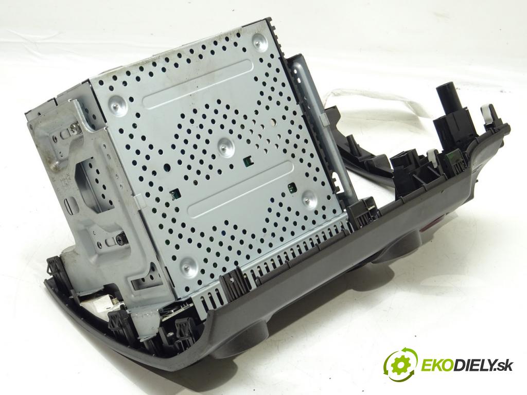 HONDA CIVIC VIII sedan (FD, FA) 2005 - 2022    1.8 (FD1, FD7) 103 kW [140 KM] benzyna 2005 - 2012  RADIO 39100-SNA-G620-M1 (Audio zariadenia)