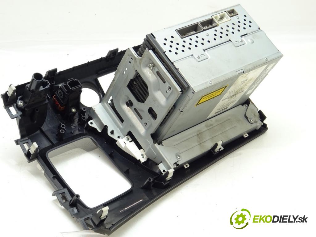 HONDA CIVIC VIII sedan (FD, FA) 2005 - 2022    1.8 (FD1, FD7) 103 kW [140 KM] benzyna 2005 - 2012  RADIO 39100-SNA-G620-M1 (Audio zariadenia)