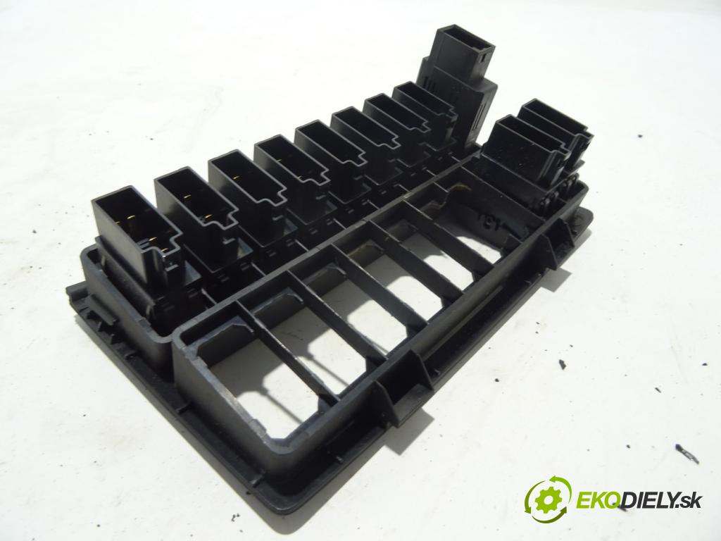 MAN TGX I 2006 - 2022    18.480  Panel prepínačov 81.61710.0031 (Prepínače, spínače, tlačidlá a ovládače kúrenia)
