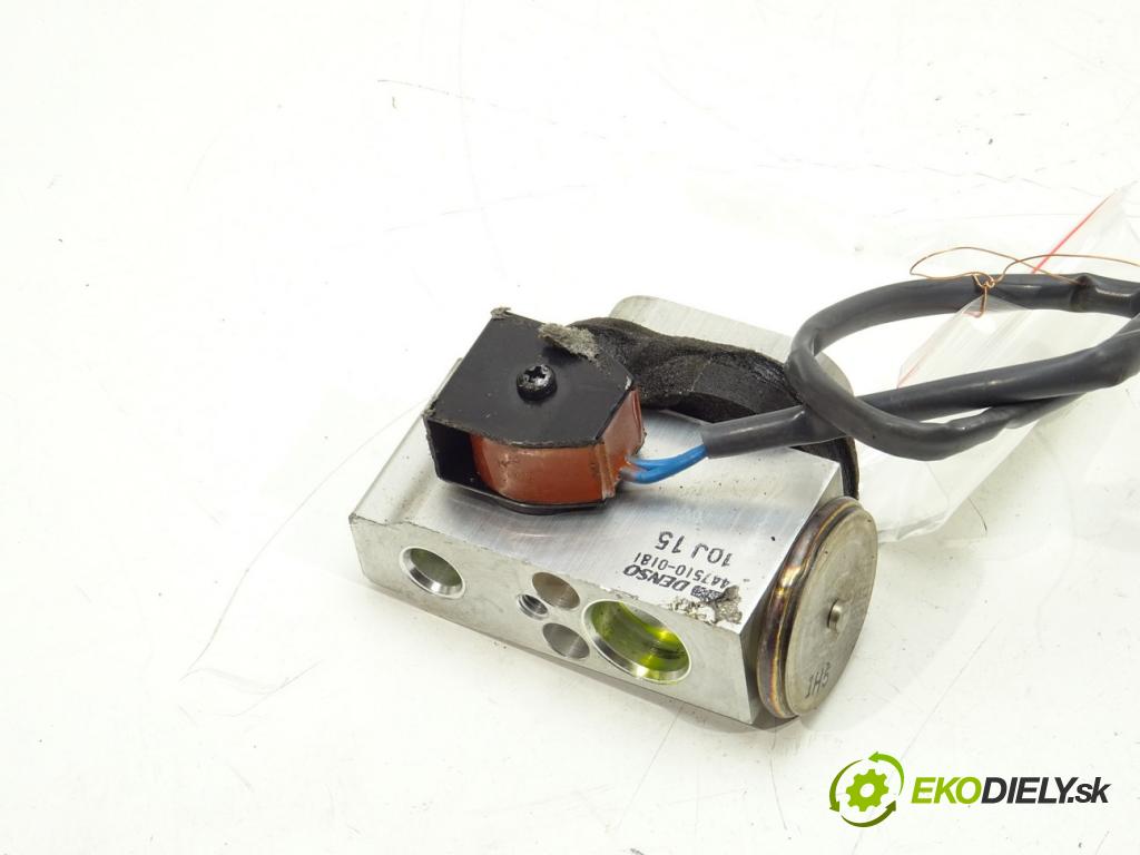TOYOTA LAND CRUISER 200 (_J2_) 2007 - 2022    5.7 V8 (URJ200) 280 kW [381 KM] benzyna 2008 - 202  Ventil klimatizácie 447510-0181