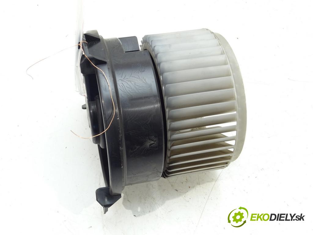 TOYOTA LAND CRUISER 200 (_J2_) 2007 - 2022    5.7 V8 (URJ200) 280 kW [381 KM] benzyna 2008 - 202  Ventilátor ventilátor kúrenia zad 272700-0560