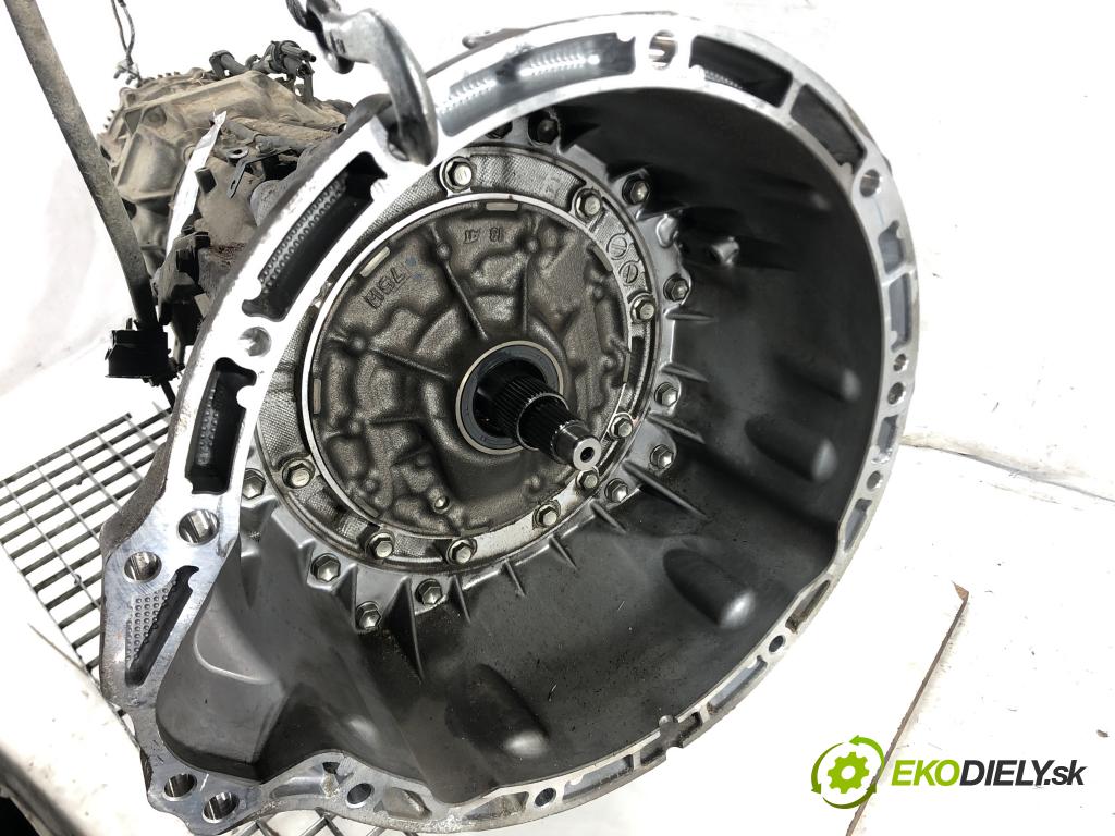 TOYOTA LAND CRUISER J20 samochód terenowy zamknięty 2008 280 kW 5.7 V8 (URJ200) 5663 převodovka 3501060C10 (Převodovka)