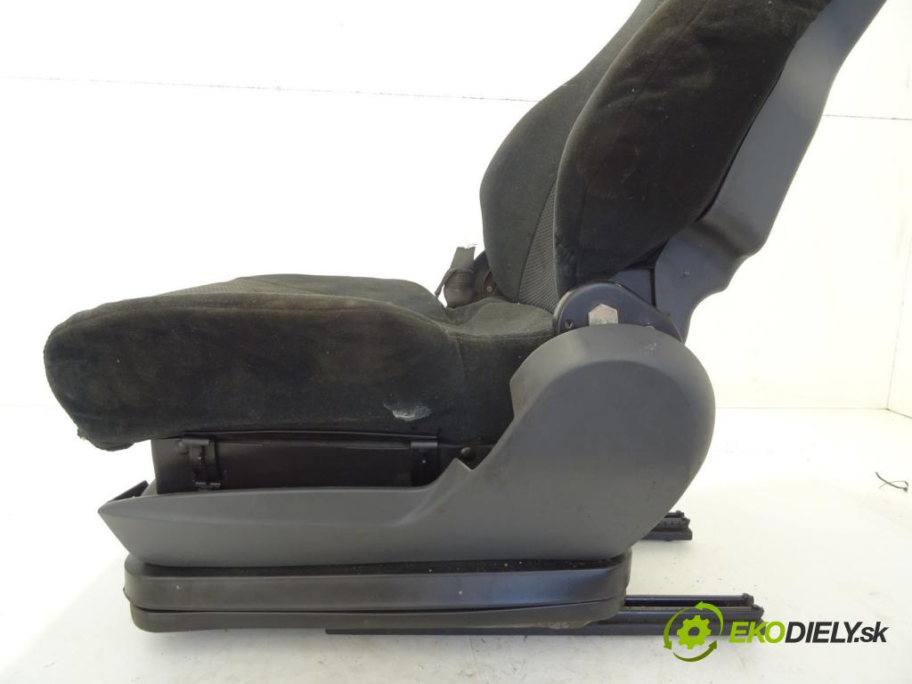 MAN TGX I 2006 - 2022    18.480  Sedadlo pravy  (Sedačky, sedadlá)