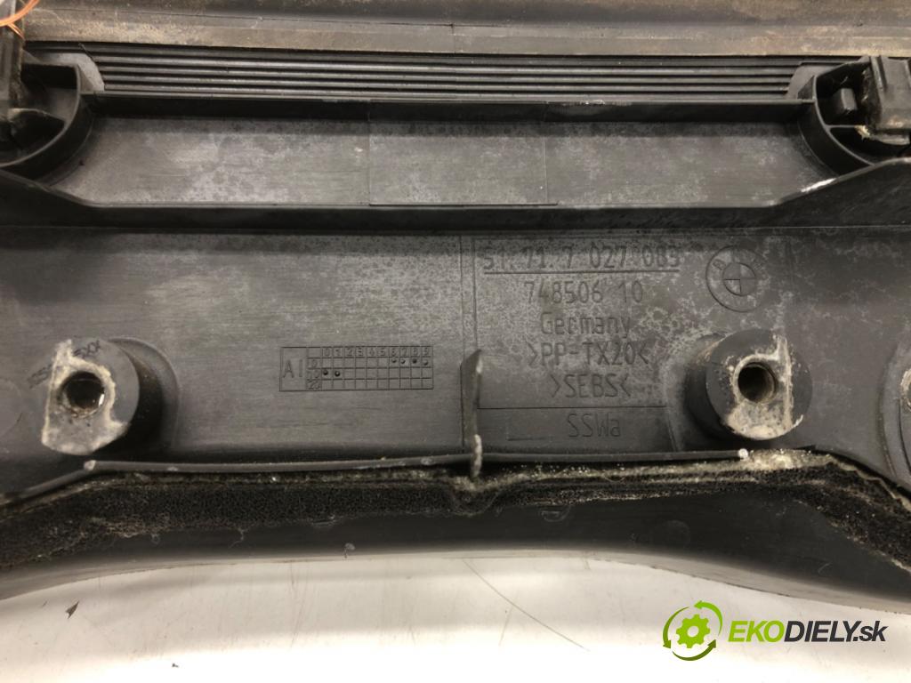 BMW 5 (E60) 2001 - 2010    545 i 245 kW [333 KM] benzyna 2003 - 2005  Torpédo, plast pod čelné okno 7027083 (Torpéda)