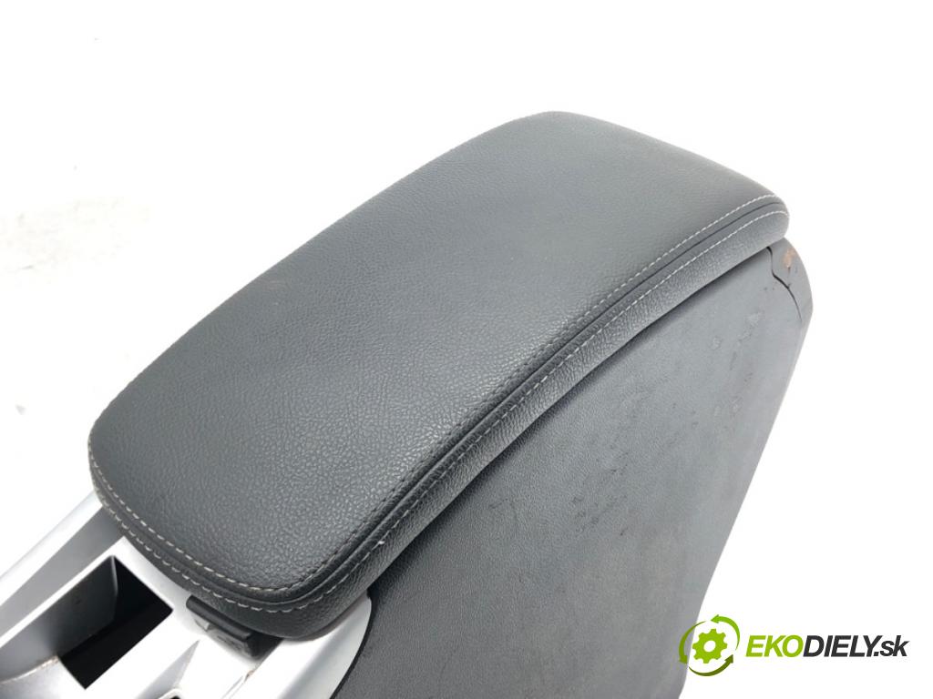 RENAULT LAGUNA III Grandtour (KT0/1) 2007 - 2015 2.0 dCi (KT07, KT0J, KT14, KT1A, KT1S) 96 kW [131 Tunel stredový (Stredový tunel / panel)