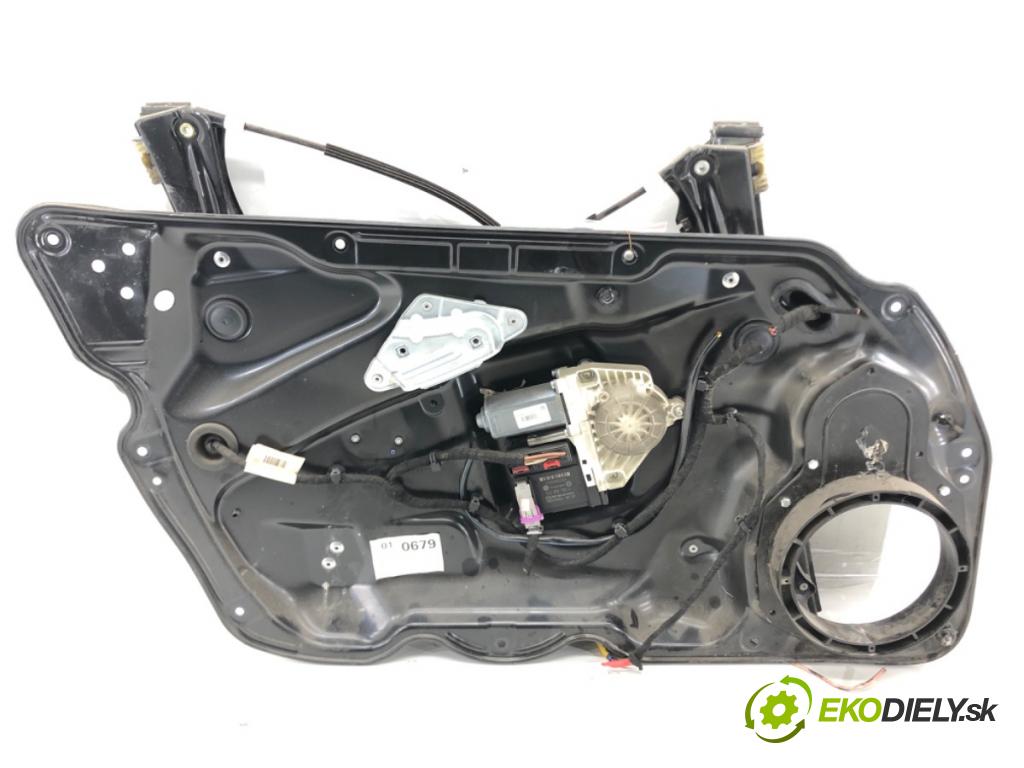 Hohe Gummi-Fußmatten passend für VW Passat/Passat Kombi 1996-2005 3B/3BG (B5) 4-tlg. AZUGA