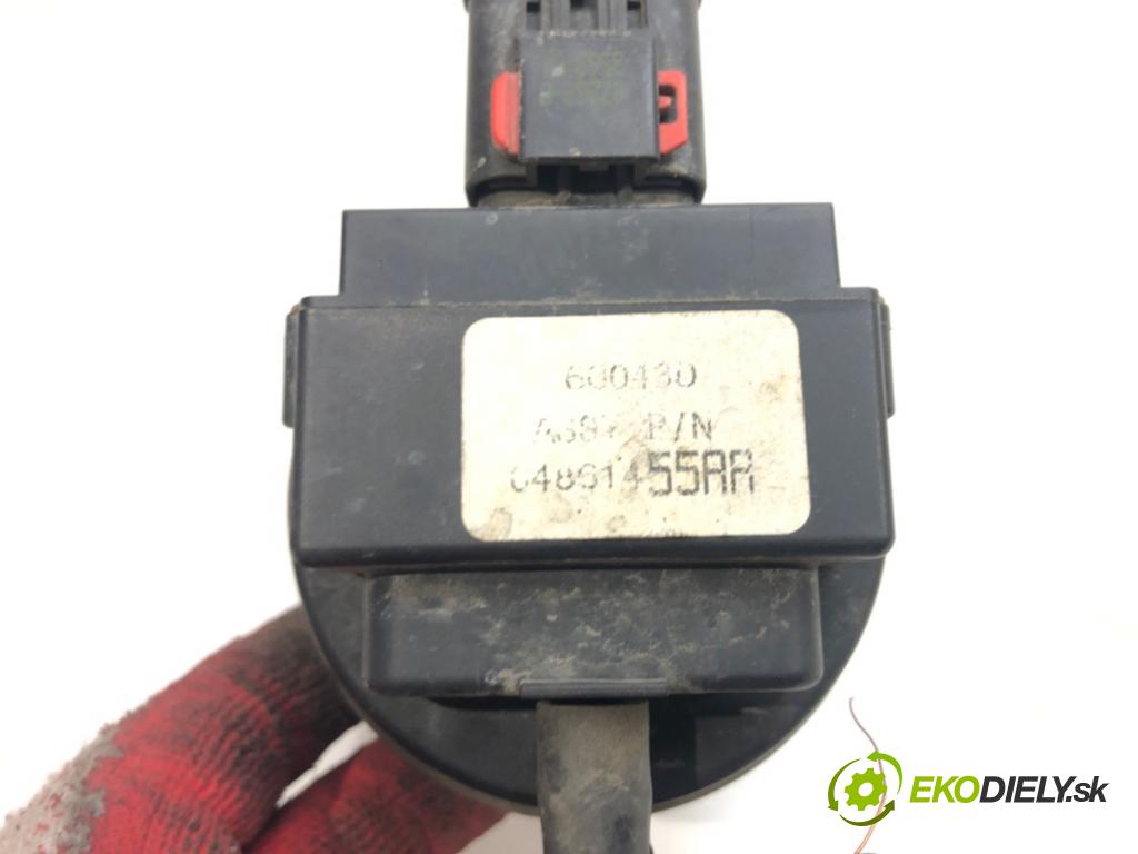 DODGE GRAND CARAVAN Mini Cargo Van 2000 - 2007    3.3 134 kW [182 KM] benzyna 2003 - 2006  Potenciometer plynového pedálu 04861455AA (Pedále)