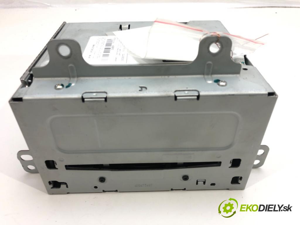 OPEL ASTRA J (P10) 2009 - 2015    1.3 CDTI (68) 70 kW [95 KM] olej napędowy 2009 - 2  RADIO 20984175 (Audio zariadenia)